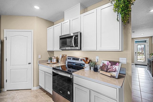 4476 YAUPON HOLLY WAY, Lakeland, FL 33811