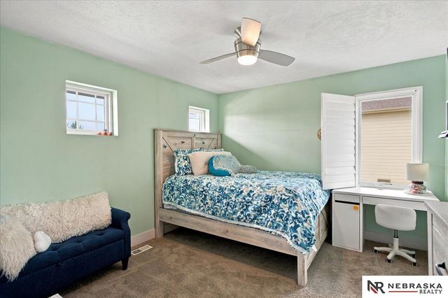 11723 S 109th Street, Papillion, NE 68046