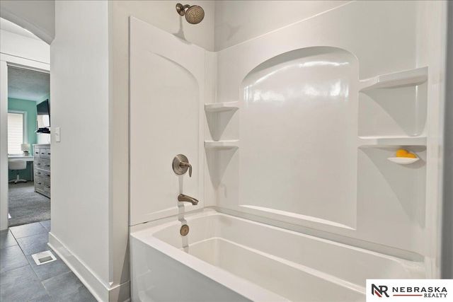 11723 S 109th Street, Papillion, NE 68046