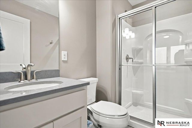 11723 S 109th Street, Papillion, NE 68046