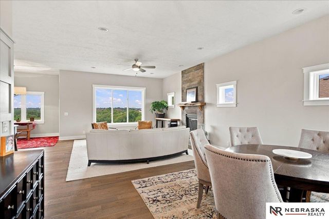 11723 S 109th Street, Papillion, NE 68046