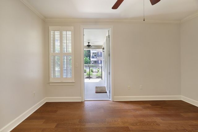 311 Seven Springs Way Apt 104, Brentwood, TN 37027