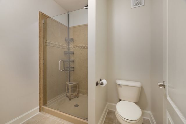 311 Seven Springs Way Apt 104, Brentwood, TN 37027