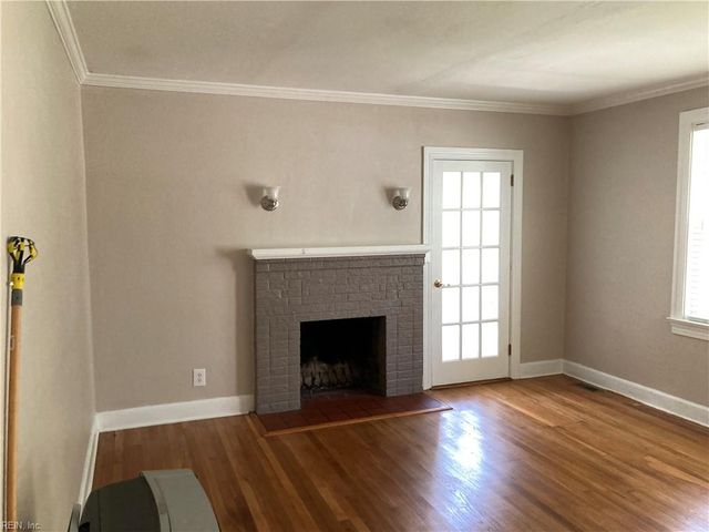 48 Elm AVE, Newport News, VA 23601