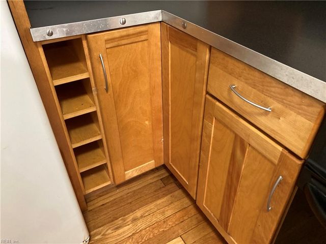 48 Elm AVE, Newport News, VA 23601