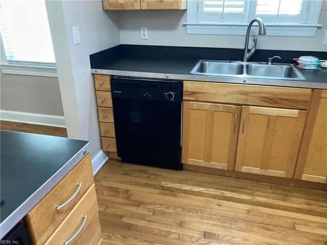 48 Elm AVE, Newport News, VA 23601