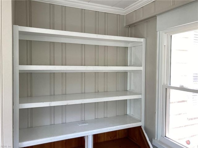 48 Elm AVE, Newport News, VA 23601