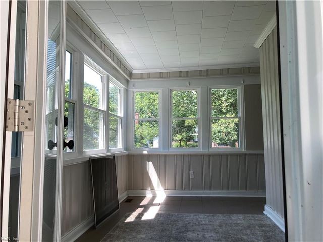 48 Elm AVE, Newport News, VA 23601