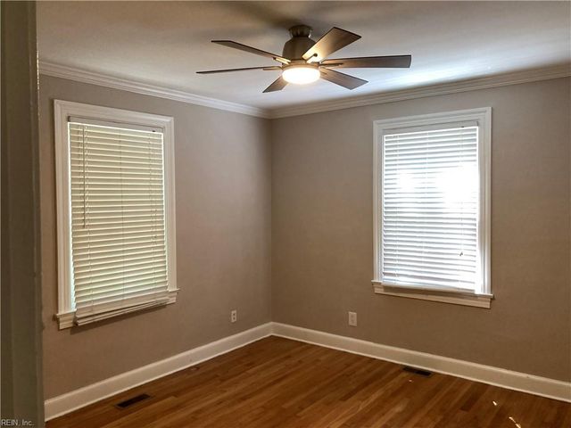 48 Elm AVE, Newport News, VA 23601