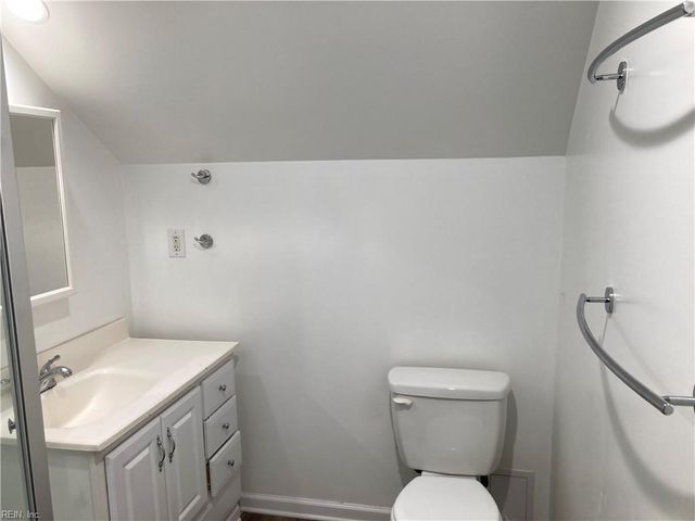 48 Elm AVE, Newport News, VA 23601