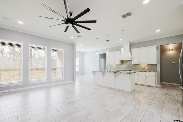 12584 Berry Lane, Tyler, TX 75707