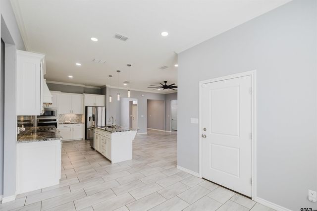 12584 Berry Lane, Tyler, TX 75707