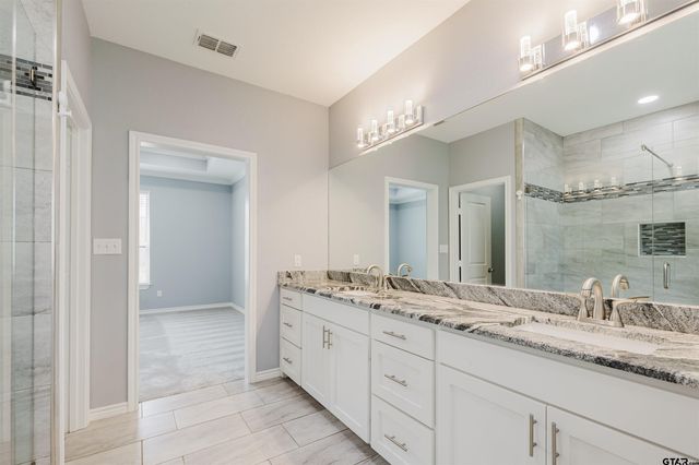 12584 Berry Lane, Tyler, TX 75707