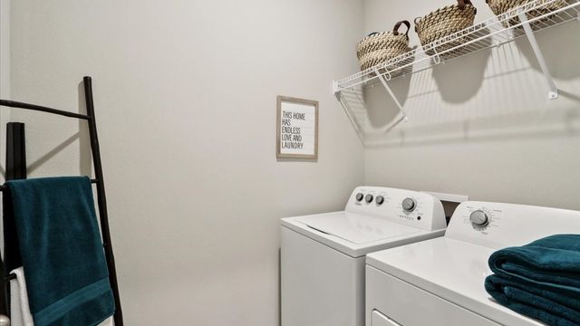 959 Hillside Place, Polk City, IA 50226