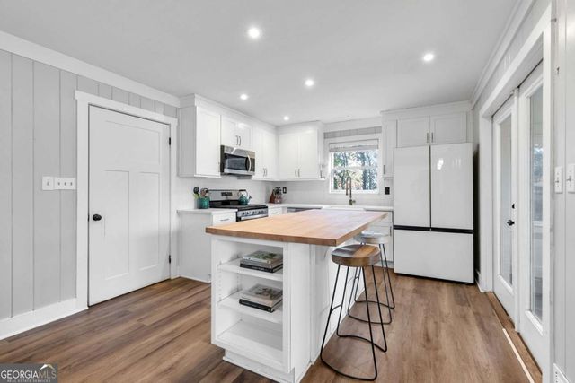 1800 Sandy Plains Road, Marietta, GA 30066