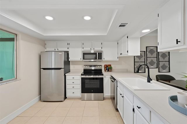2265 BANCROFT CIRCLE S C, Palm Harbor, FL 34683