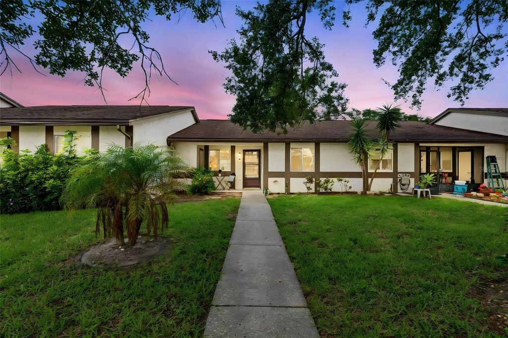 2265 BANCROFT CIRCLE S C, Palm Harbor, FL 34683