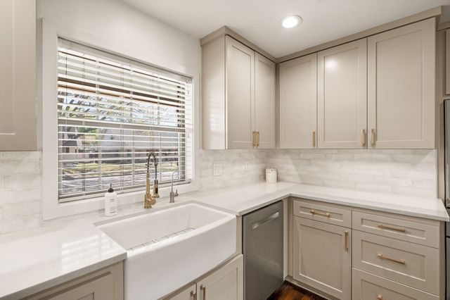 7853 El Pensador Drive, Dallas, TX 75248