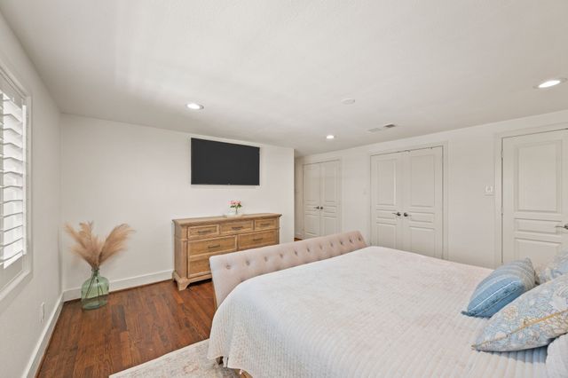 7853 El Pensador Drive, Dallas, TX 75248