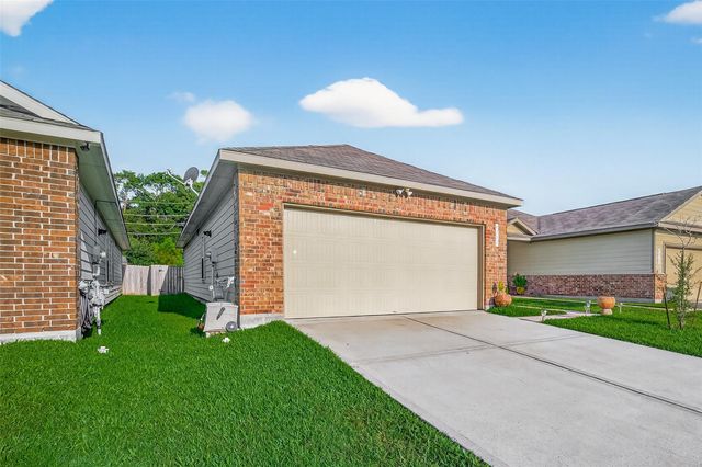 9707 Vanessa Glen Court, Houston, TX 77044