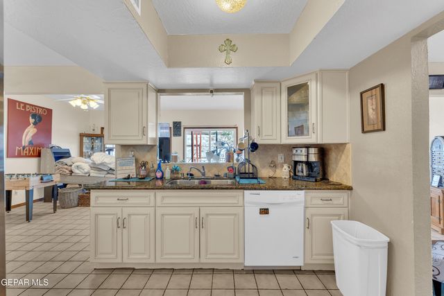 1664 DICK RITTER Street, El Paso, TX 79936