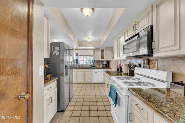 1664 DICK RITTER Street, El Paso, TX 79936