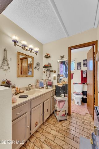 1664 DICK RITTER Street, El Paso, TX 79936