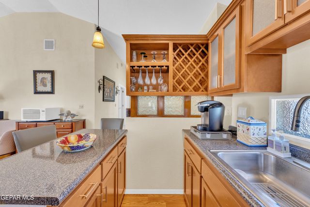 1664 DICK RITTER Street, El Paso, TX 79936