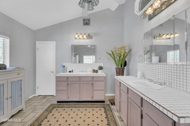1664 DICK RITTER Street, El Paso, TX 79936