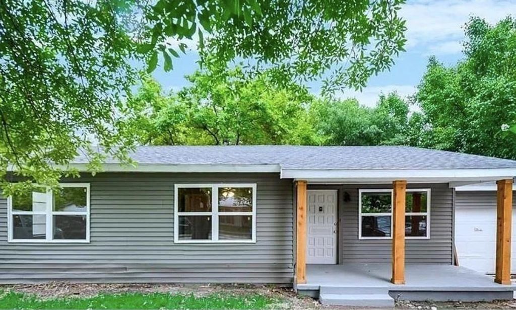 3510 Larry Street, Rowlett, TX 75088