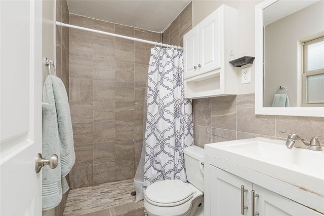 2518 Newcastle Drive, Garland, TX 75041