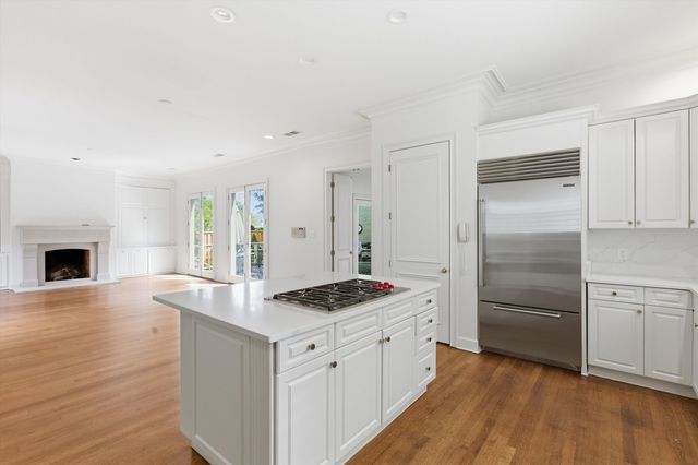 6303 MASSEY OAKS CV, Memphis, TN 38120