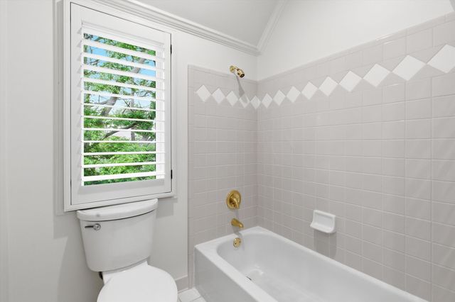 6303 MASSEY OAKS CV, Memphis, TN 38120