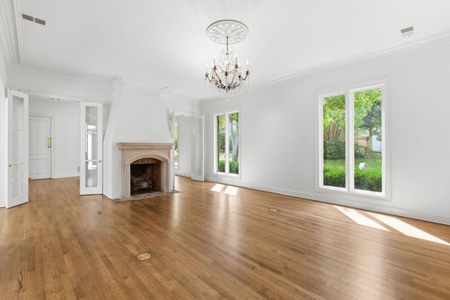 6303 MASSEY OAKS CV, Memphis, TN 38120