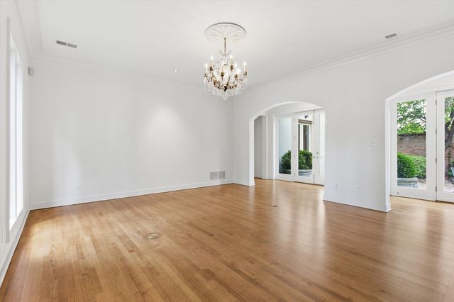 6303 MASSEY OAKS CV, Memphis, TN 38120