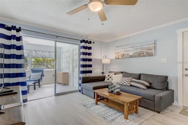 5242 OPAL LANE 203, New Port Richey, FL 34652