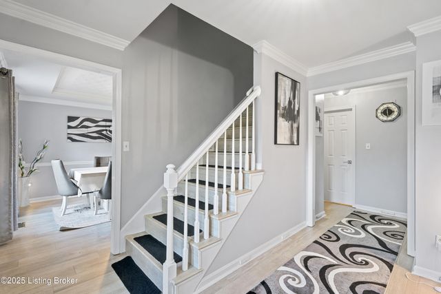 7503 Meaganwood Pl, Louisville, KY 40214