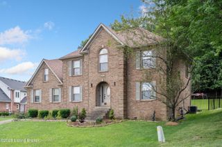 7503 Meaganwood Pl, Louisville, KY 40214