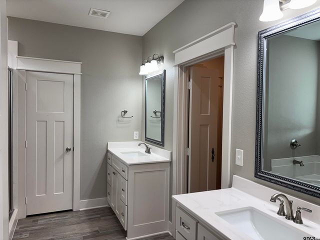 16208 Tulare, Lindale, TX 75771