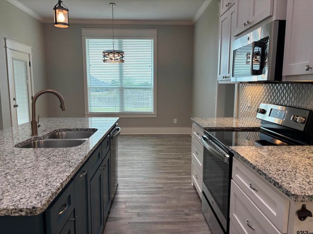 16208 Tulare, Lindale, TX 75771