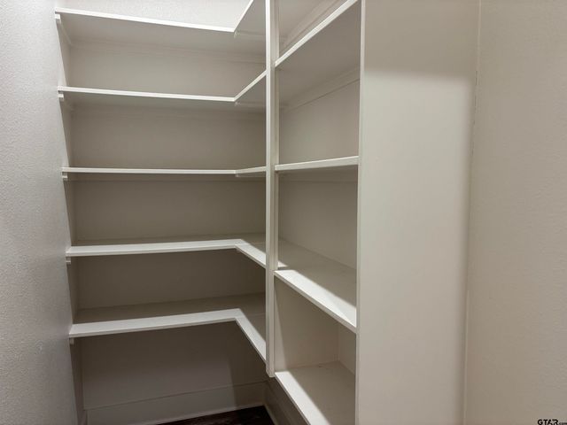 16208 Tulare, Lindale, TX 75771