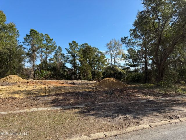 Nsn 18-21 Holiday Drive, Pass Christian, MS 39571