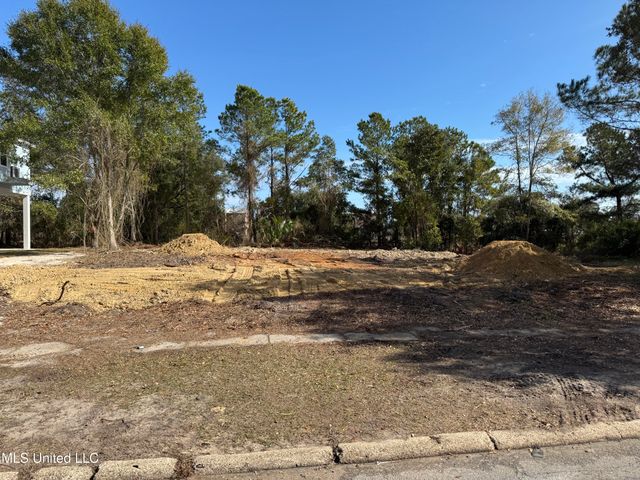 Nsn 18-21 Holiday Drive, Pass Christian, MS 39571