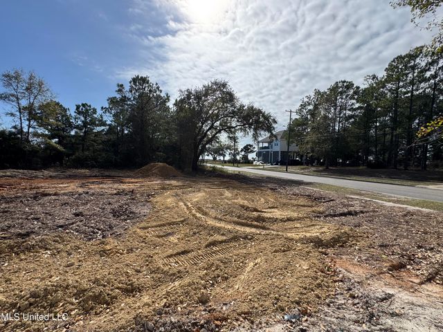 Nsn 18-21 Holiday Drive, Pass Christian, MS 39571