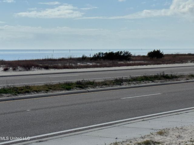 Nsn 18-21 Holiday Drive, Pass Christian, MS 39571