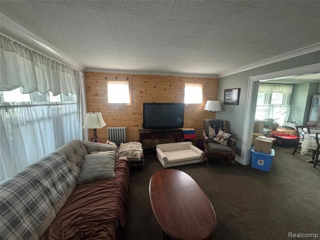 18230 Frazho Road, Roseville, MI 48066