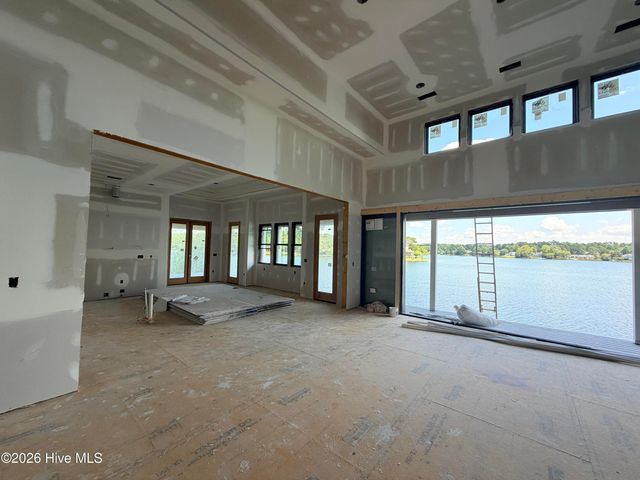 9 Lake Side Court, Pinehurst, NC 28374