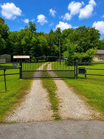 18589 Fm 1565, Terrell, TX 75160