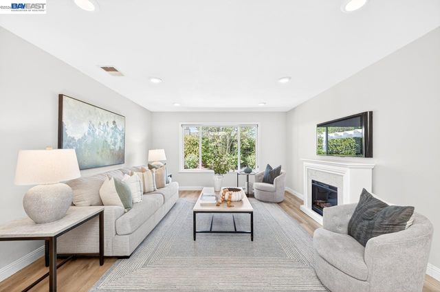 4127 Alvarado St, Pleasanton, CA 94566