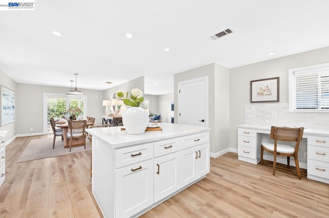 4127 Alvarado St, Pleasanton, CA 94566